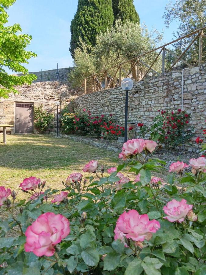 Residenza Messer Pajola Assisi Exterior foto