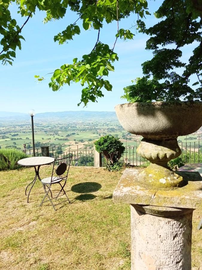 Residenza Messer Pajola Assisi Exterior foto